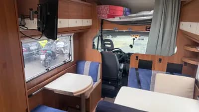 FIAT Ducato — Camping-car spacieux, moteur diesel robuste, 87000 km — Thumbnail 9