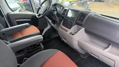 FIAT Ducato — Camping-car spacieux, moteur diesel robuste, 87000 km — Thumbnail 7