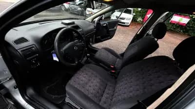 Opel Astra Caravan 1.8i 16V — Familiale spacieuse, moteur fiable et sans sinistre — Miniatur 10