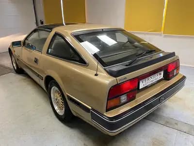 Nissan 300 ZX T — Coupé sportif des années 80, moteur 3.0L turbo et bas kilométrage — dettaglio