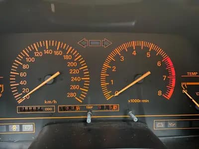 Nissan 300 ZX T — Coupé sportif des années 80, moteur 3.0L turbo et bas kilométrage — Miniatura 14