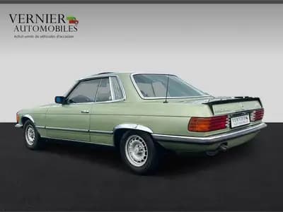 Mercedes-Benz SLC 350 — Coupé sportif de légende, véhicule vétéran suisse certifié — Detail