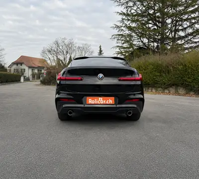BMW X4 30D — side view