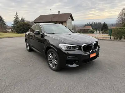 BMW X4 30D — exterior view