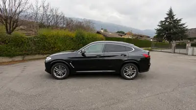 BMW X4 30D — Thumbnail 9