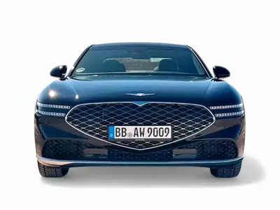 Genesis G90 — détail