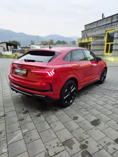 Audi RS Q3 — intérieur