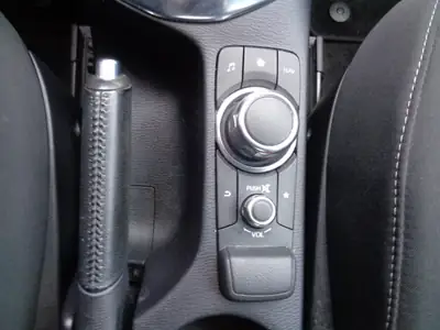 Mazda Mazda2 — Miniature 12