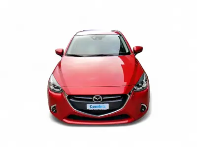 Mazda Mazda2 — côté