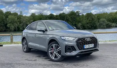 Audi Q5 Sportback 40 TDI Quattro — SUV coupé diesel, 87'000 km, impeccable — tableau de bord