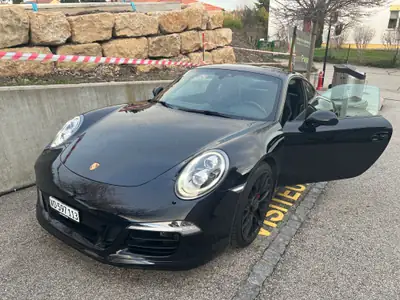 Porsche 911 991.1 Carrera 4 GTS — Miniature 9