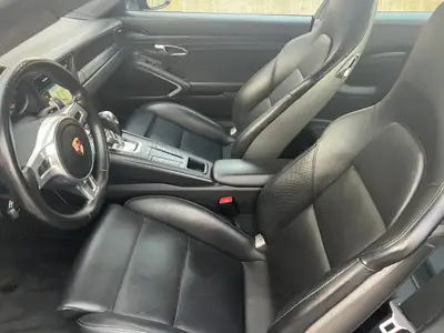 Porsche 911 991.1 Carrera 4 GTS — Miniature 16