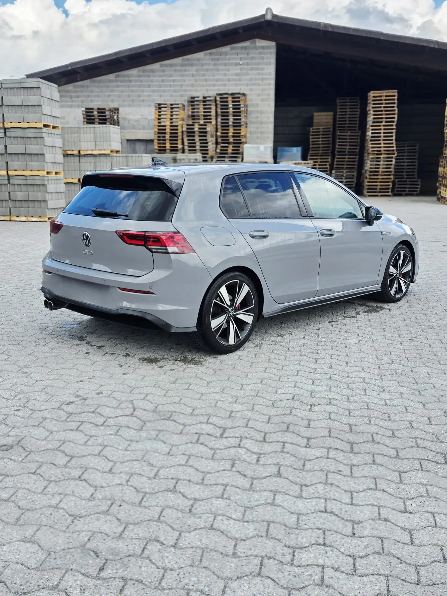 Volkswagen Golf 2021 occasion Monthey — 4