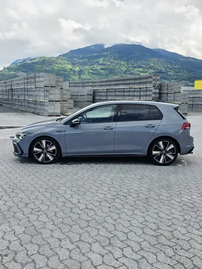 Volkswagen Golf GTD — Miniature 8