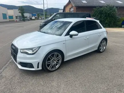 Audi A1 S line — exterior view