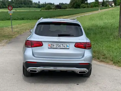 Mercedes-Benz GLC 300e 4-Matic Plug-in-Hybrid — Thumbnail 13