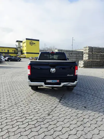 RAM 1500 Big Horn — Thumbnail 8