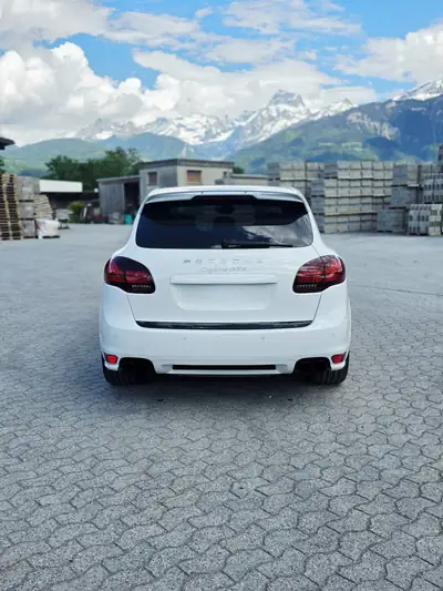 Porsche Cayenne GTS — detail