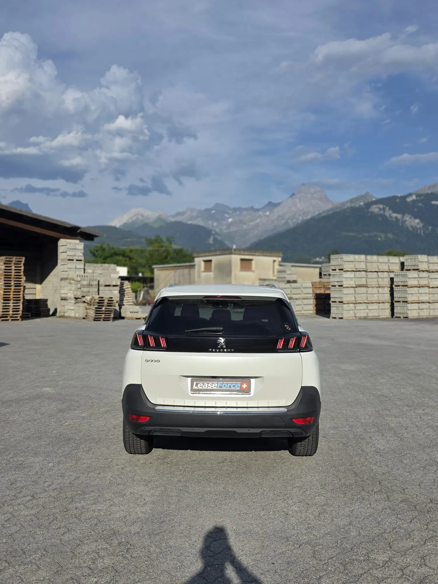 Peugeot 5008 2023 occasion Monthey — 4