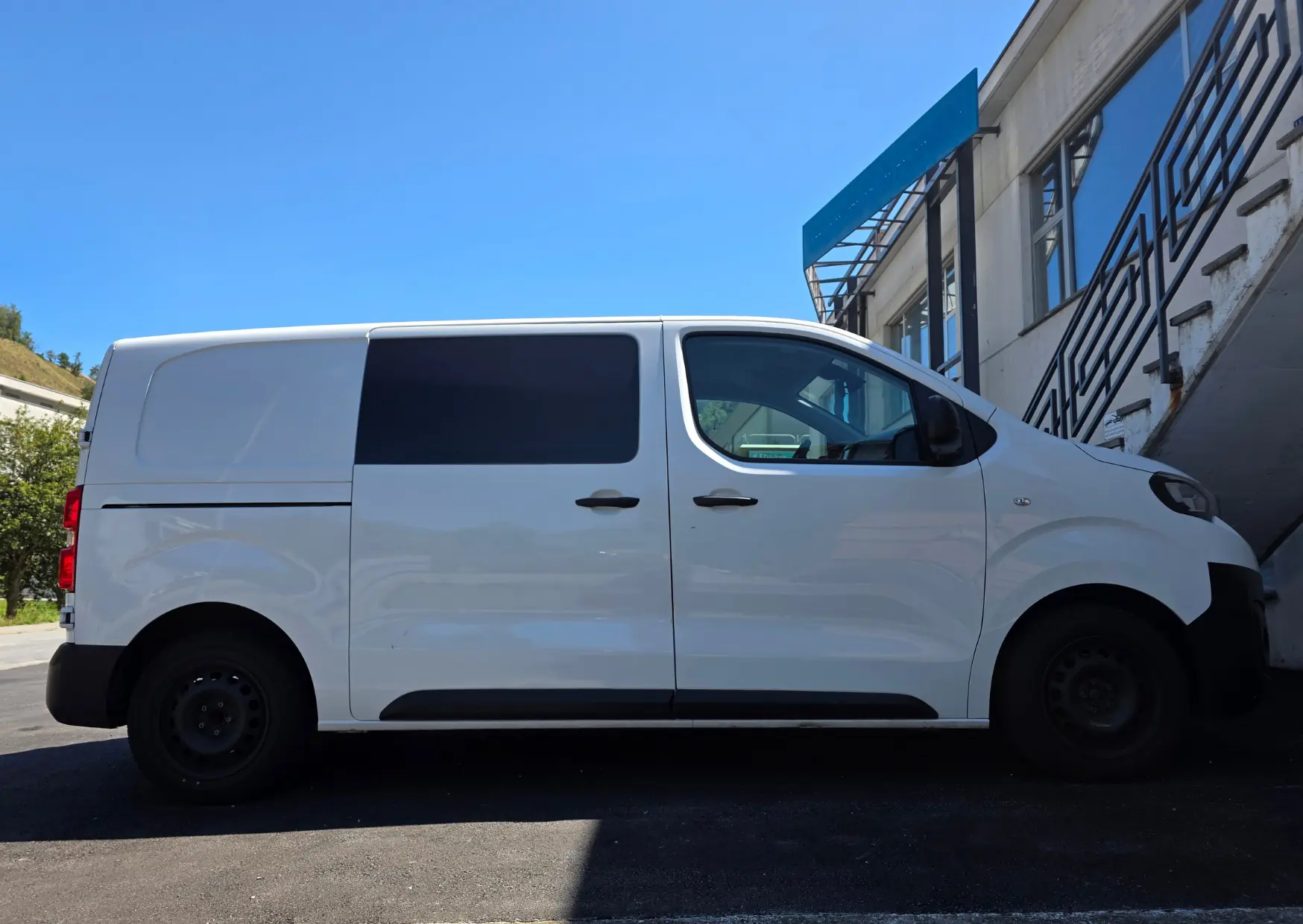 Peugeot e-Expert 2021 occasion Naters — 1