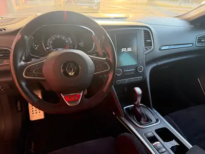 Renault Megane R.S. Trophy — intérieur