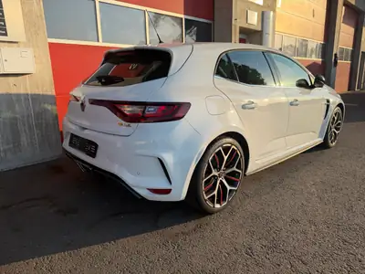 Renault Megane R.S. Trophy — détail