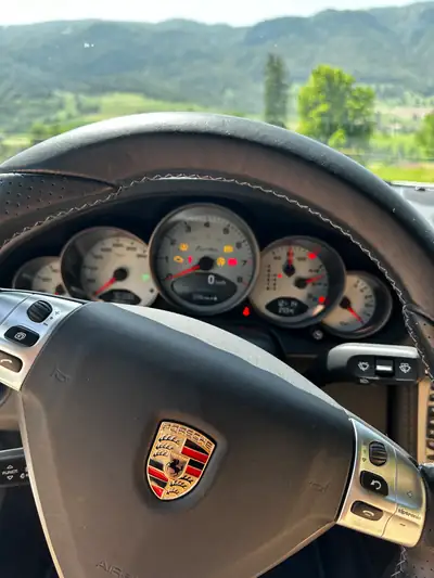 Porsche 911 Turbo — intérieur