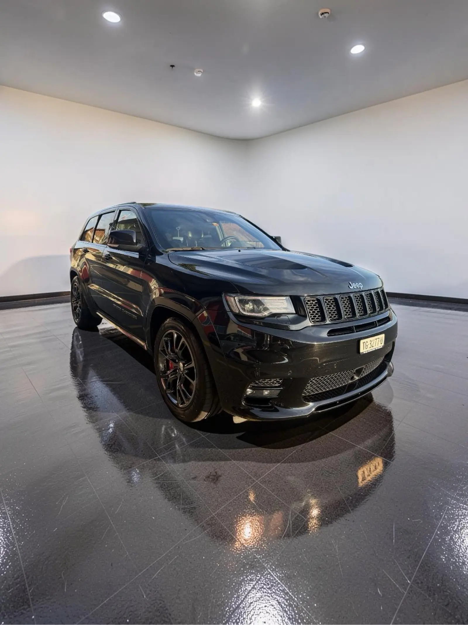 Jeep Grand Cherokee SRT — Außenansicht
