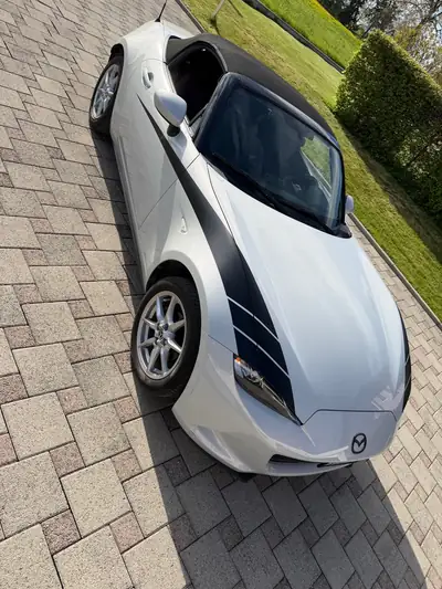 Mazda MX-5 — cruscotto