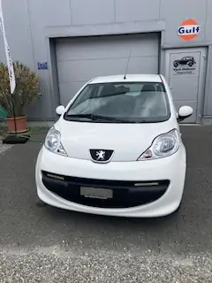 Peugeot 107 — vista esterna