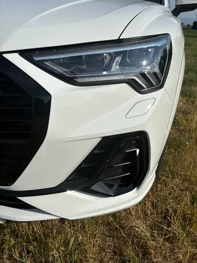 Audi Q3 40 TFSI quattro S line — detail