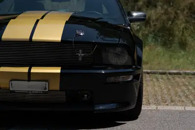 Ford Mustang Shelby GT-H Cabriolet · N°141/500 · Édition Hertz — vue extérieure