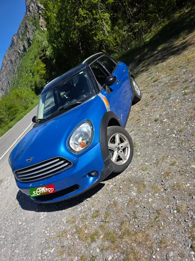 MINI Countryman — côté