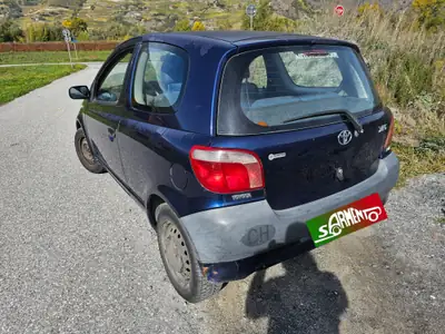 Toyota Yaris 1.0 — tableau de bord