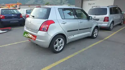 Suzuki Swift — tableau de bord