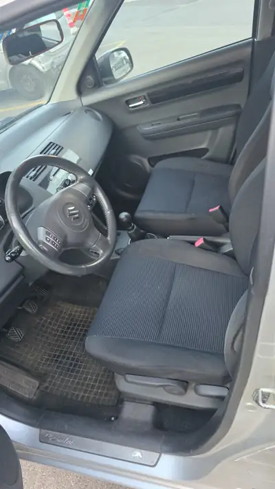 Suzuki Swift — détail