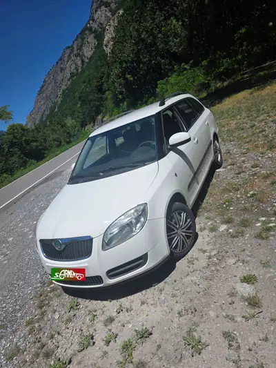 Skoda Fabia Combi — arrière