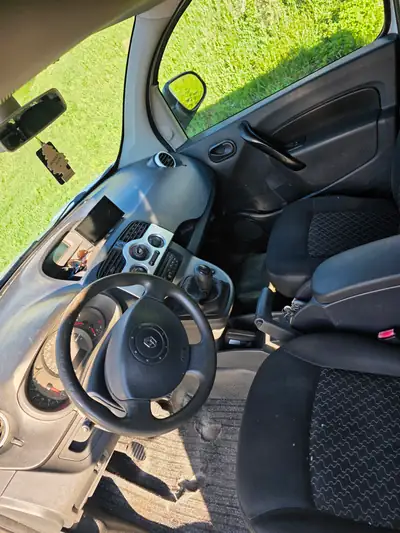 Renault Kangoo 1.5 dCi 90 — Miniatura 8