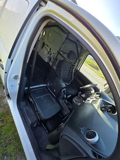 Renault Kangoo 1.5 dCi 90 — Miniatura 9