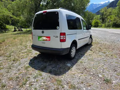 Volkswagen Caddy — côté