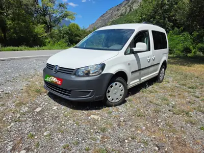 Volkswagen Caddy — arrière