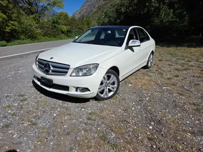 Mercedes-Benz C 320 — vue extérieure