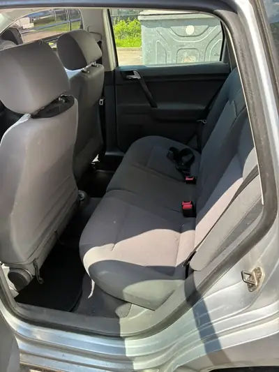 Volkswagen Polo — Miniature 7