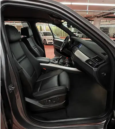 BMW X5 xDrive40d 7platzer — cruscotto