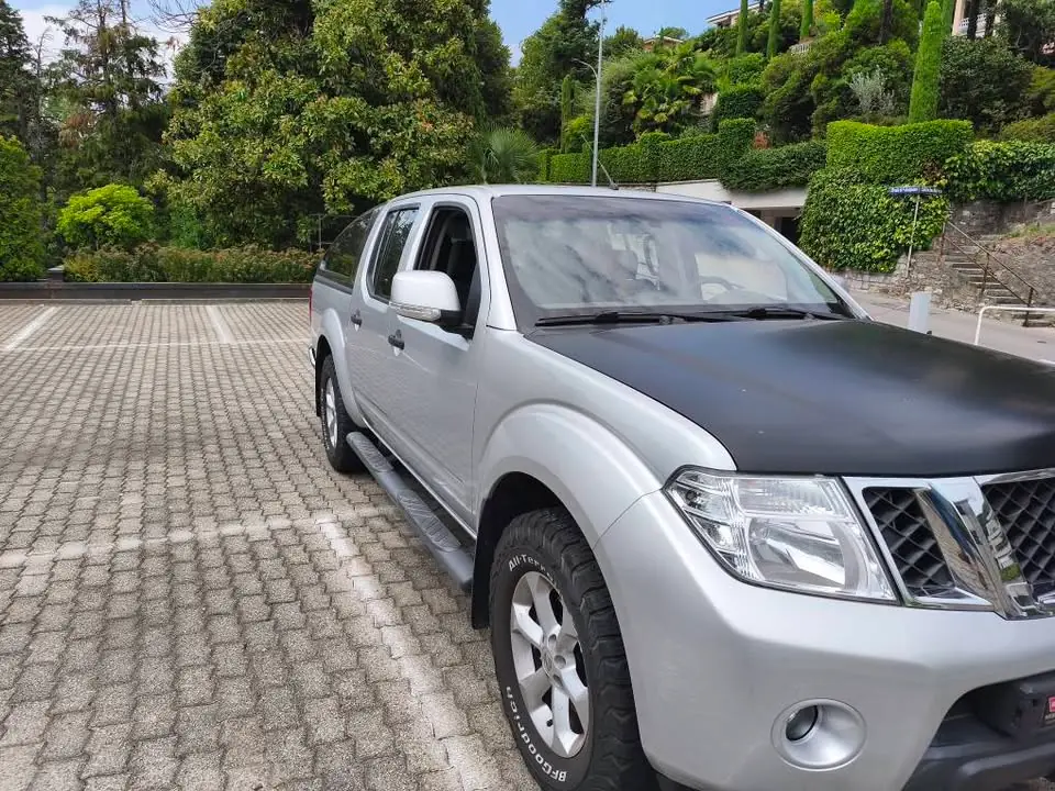 Nissan Navara 2012 occasion Bellinzona — 2
