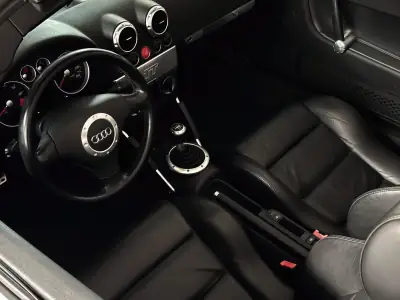Audi TT 1.8T Roadster — Thumbnail 7