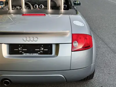 Audi TT 1.8T Roadster — Thumbnail 8