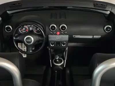 Audi TT 1.8T Roadster — Thumbnail 12