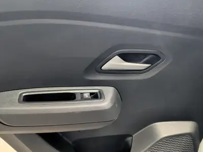 Dacia Sandero Stepway TCe 90 Extreme CVT  — Thumbnail 12