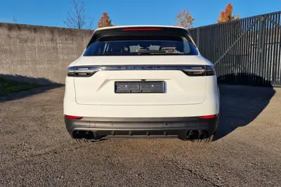 Porsche Cayenne S — SUV haute performance, 440 ch et technologie 360° — dettaglio